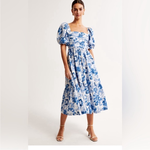 Abercrombie & Fitch Dresses & Skirts - Abercrombie & Fitch Blue and White Floral Midi Dress